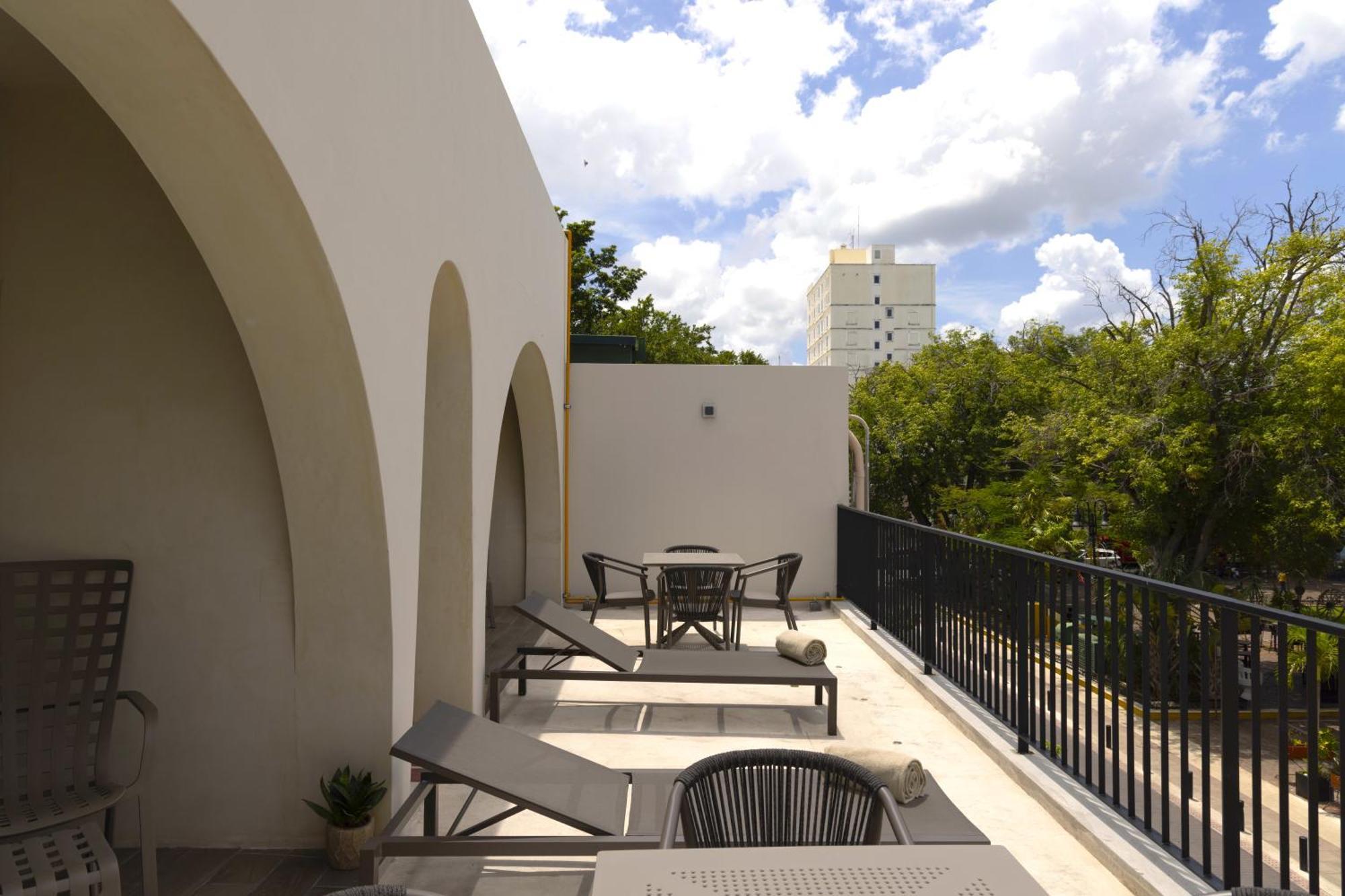 Meson Santa Lucia Hotel Mérida Exterior photo